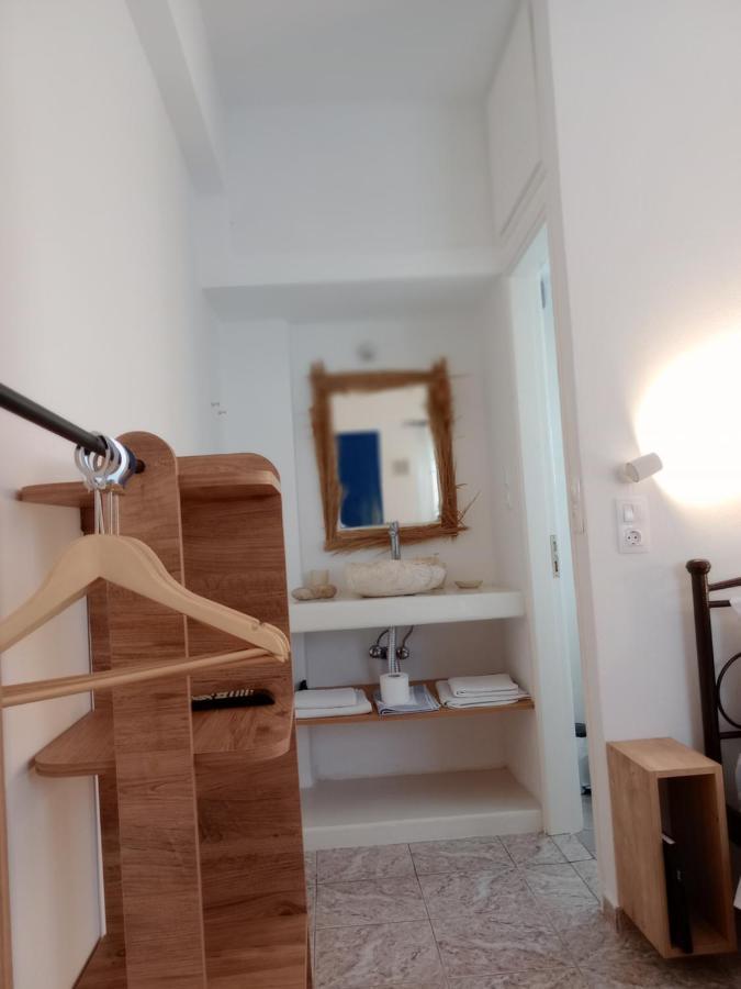Meltemi Rooms And Studios Анафи Экстерьер фото